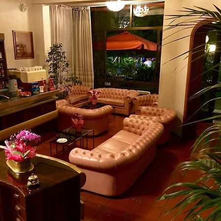Meuble Lariana Hotel Bellaria-Igea Marina Eksteriør billede