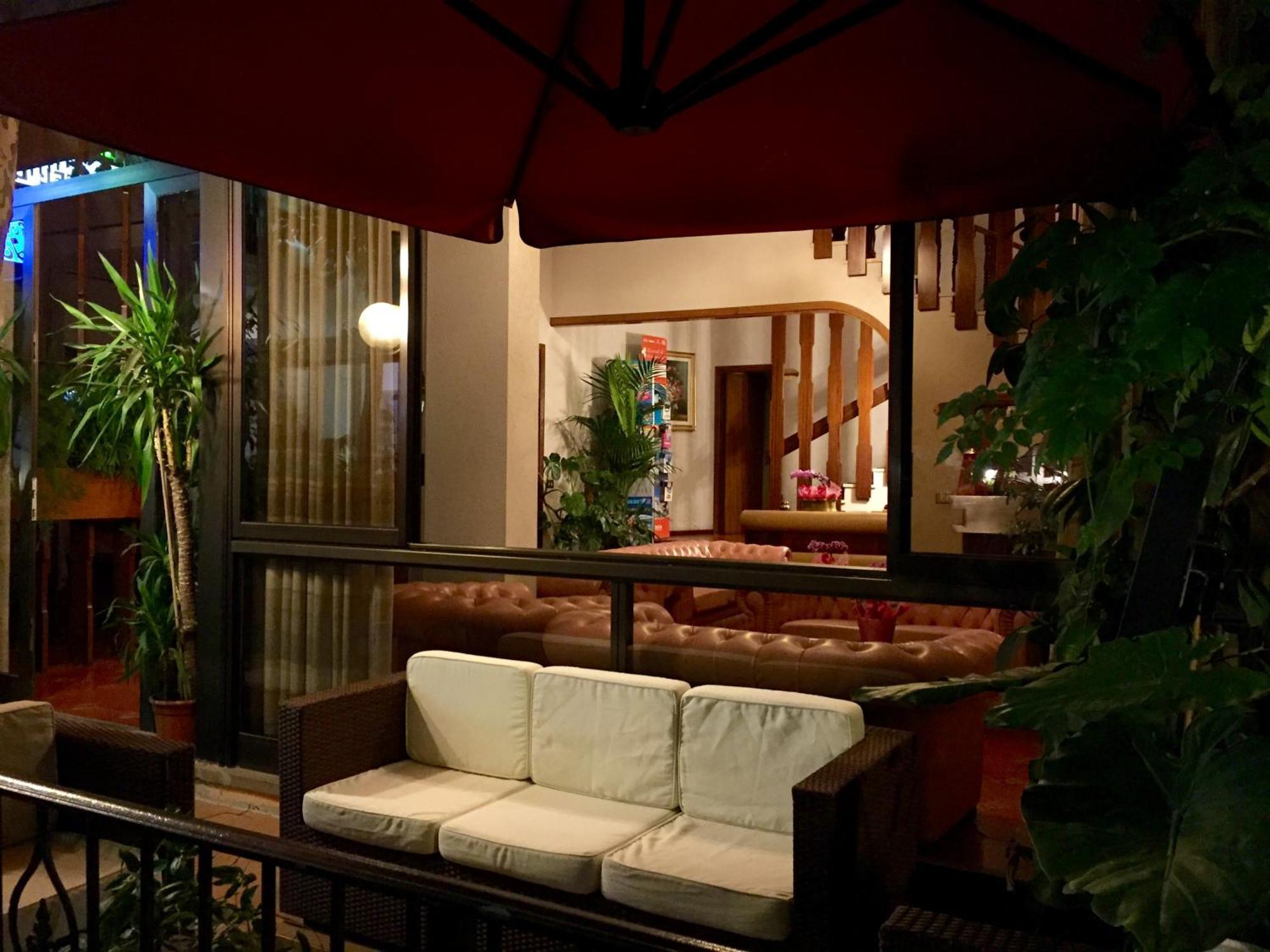 Meuble Lariana Hotel Bellaria-Igea Marina Eksteriør billede
